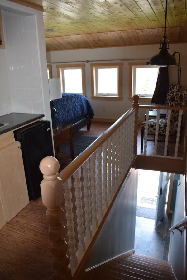 Bird Island B&B Bed And Bubble Elliston Екстер'єр фото